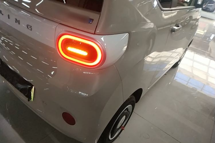 Used Wuling Hongguang MINIEV 2024 3rd Generation 215km Youth Edition Right Rear Taillight