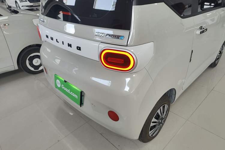 Used Wuling Hongguang MINIEV 2024 3rd Generation 215km Youth Edition Right Rear Taillight