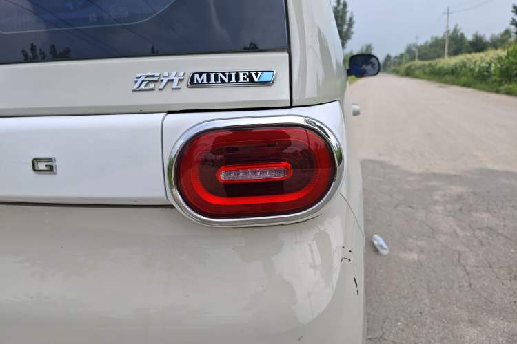 Used Wuling Hongguang MINIEV 2024 3rd Generation 215km Advanced Version Right Rear Taillight