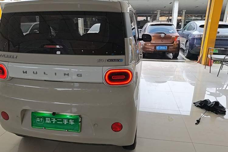 Used Wuling Hongguang MINIEV 2024 3rd Generation 215km Youth Edition Right Rear Taillight
