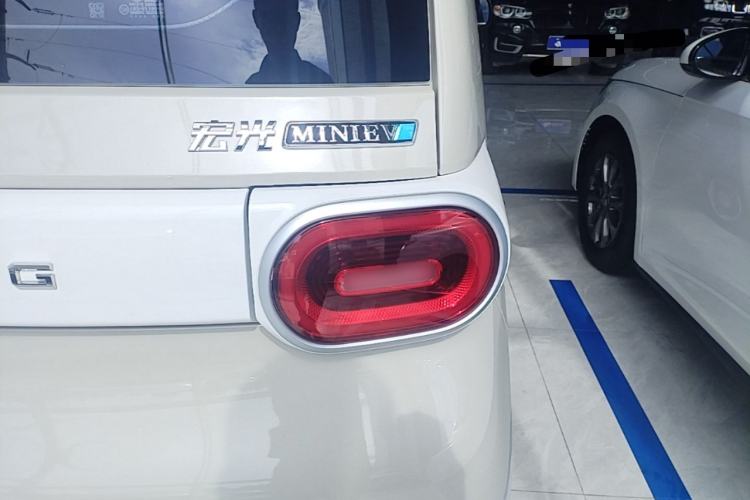 Used Wuling Hongguang MINIEV 2024 3rd Generation 215km Youth Edition Right Rear Taillight