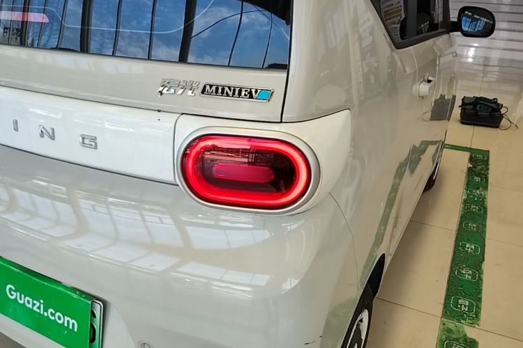 Used Wuling Hongguang MINIEV 2024 3rd Generation 215km Youth Edition Right Rear Taillight