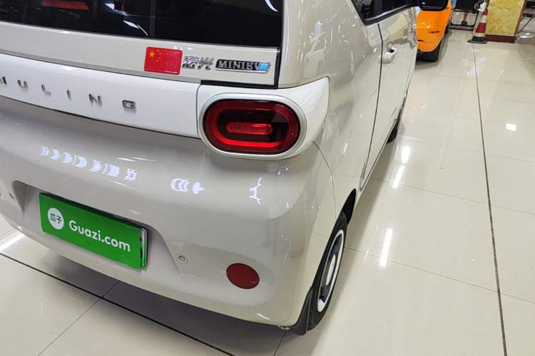 Used Wuling Hongguang MINIEV 2024 3rd Generation 215km Youth Edition Right Rear Taillight