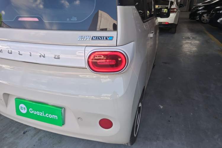 Used Wuling Hongguang MINIEV 2024 3rd Generation 215km Youth Edition Right Rear Taillight