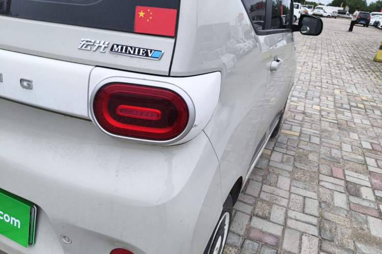 Used Wuling Hongguang MINIEV 2024 3rd Generation 215km Youth Edition Right Rear Taillight