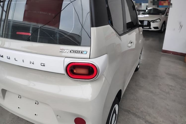 Used Wuling Hongguang MINIEV 2024 3rd Generation 215km Youth Edition Right Rear Taillight