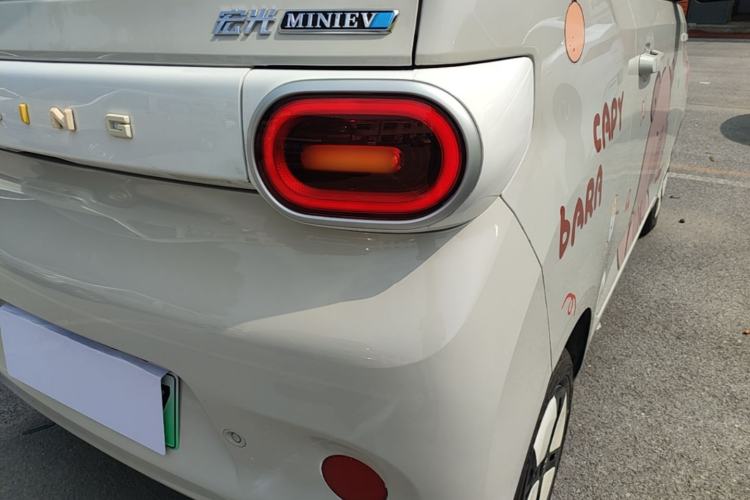 Used Wuling Hongguang MINIEV 2024 3rd Generation 215km Youth Edition Right Rear Taillight