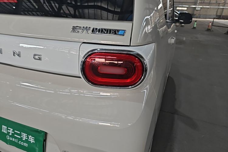 Used Wuling Hongguang MINIEV 2024 3rd Generation 215km Advanced Version Right Rear Taillight
