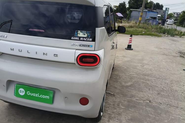 Used Wuling Hongguang MINIEV 2024 3rd Generation 215km Youth Edition Right Rear Taillight