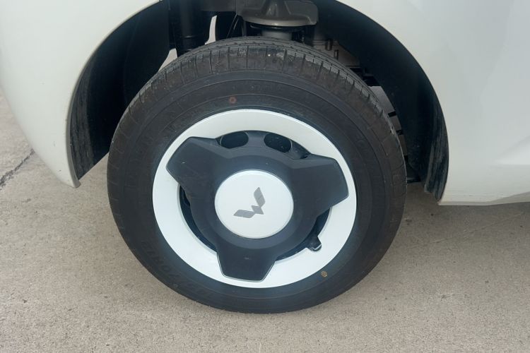 Used Wuling Hongguang MINIEV 2024 3rd Generation 215km Youth Edition Right Rear Wheel Hub