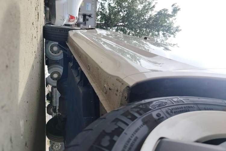 Used Wuling Hongguang MINIEV 2024 3rd Generation 215km Youth Edition Right Side Sill