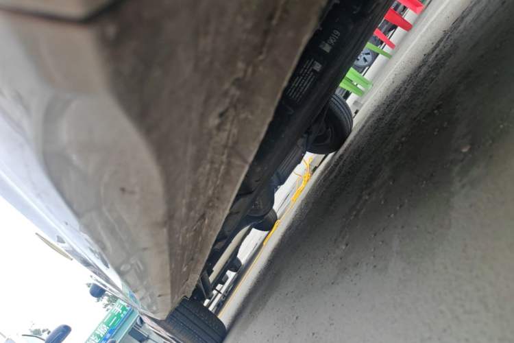 Used Wuling Hongguang MINIEV 2024 3rd Generation 215km Youth Edition Right Side Sill