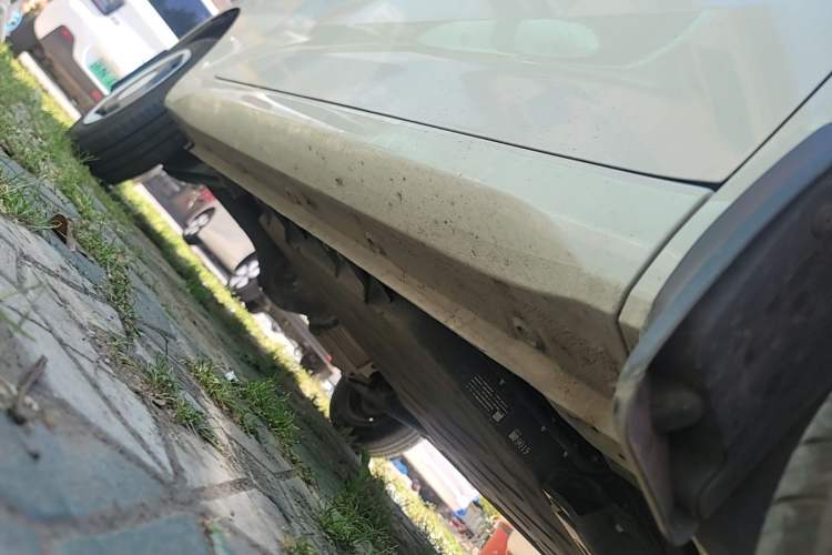 Used Wuling Hongguang MINIEV 2024 3rd Generation 215km Youth Edition Right Side Sill