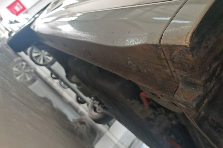 Used Wuling Hongguang MINIEV 2024 3rd Generation 170 km Right Side Sill