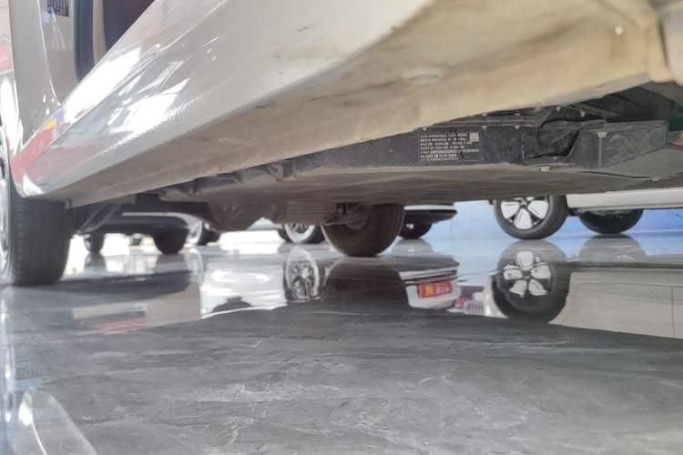Used Wuling Hongguang MINIEV 2024 3rd Generation 215km Youth Edition Right Side Sill