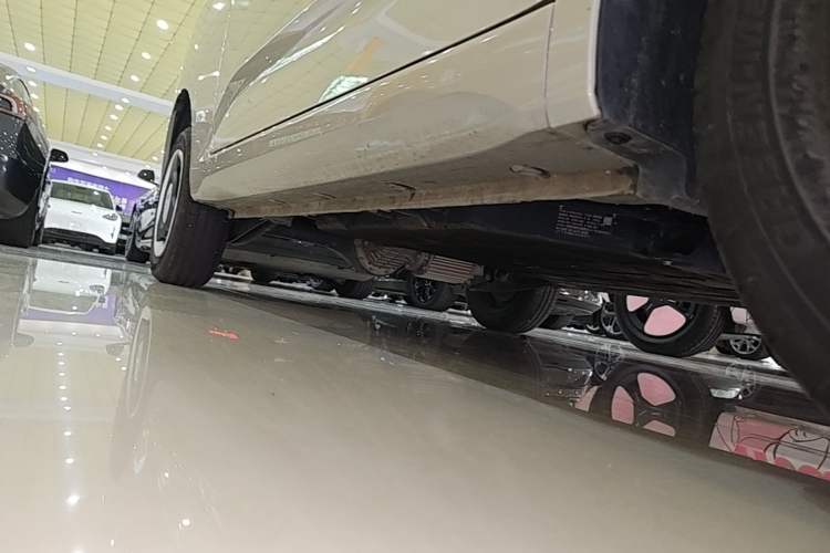 Used Wuling Hongguang MINIEV 2024 3rd Generation 215km Youth Edition Right Side Sill