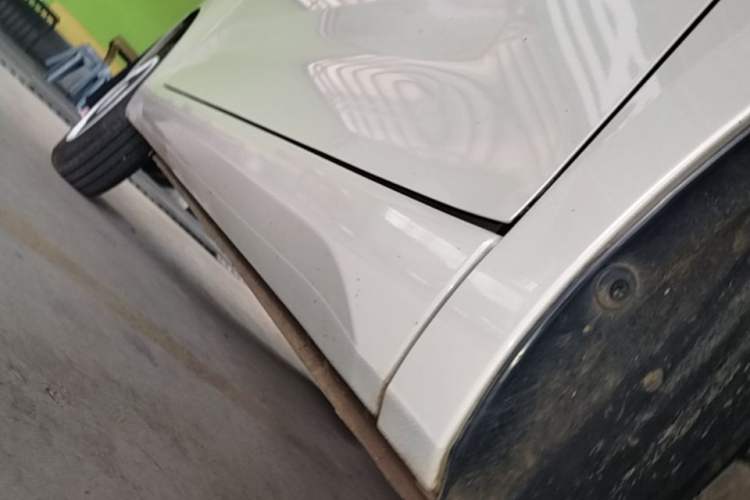 Used Wuling Hongguang MINIEV 2024 3rd Generation 215km Youth Edition Right Side Sill