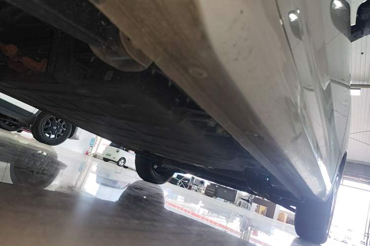Used Wuling Hongguang MINIEV 2024 3rd Generation 215km Youth Edition Right Side Sill
