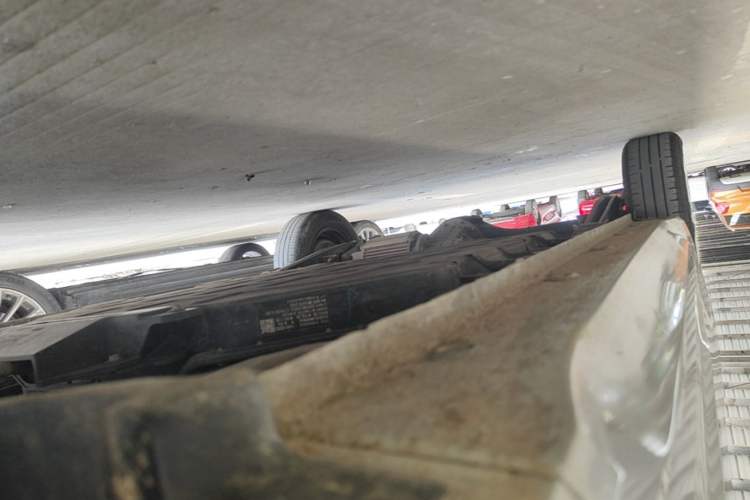 Used Wuling Hongguang MINIEV 2024 3rd Generation 215km Advanced Version Right Side Sill