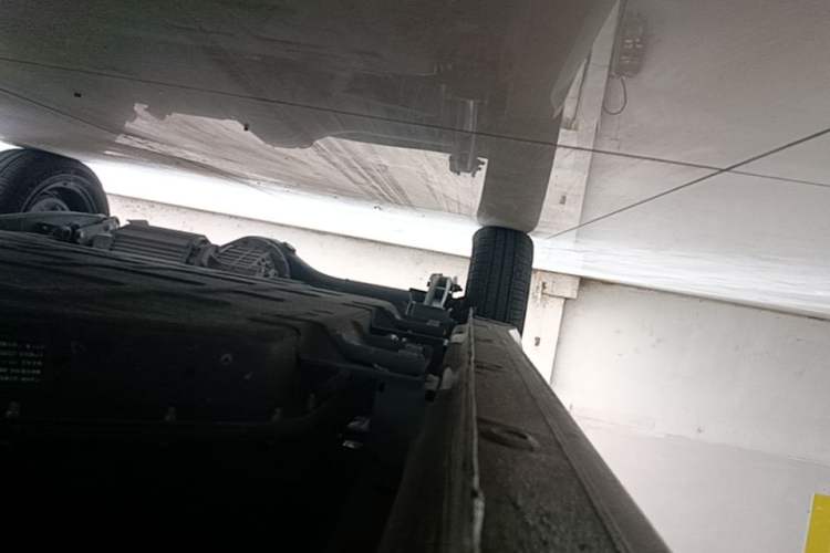 Used Wuling Hongguang MINIEV 2024 3rd Generation 215km Youth Edition Right Side Sill