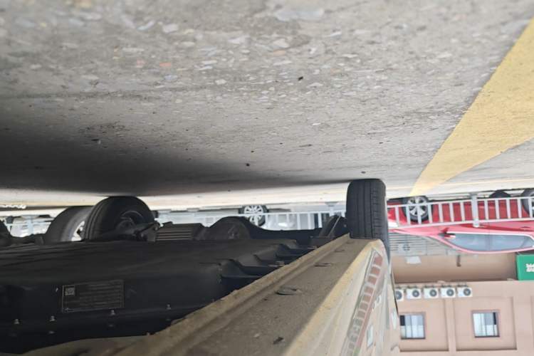 Used Wuling Hongguang MINIEV 2024 3rd Generation 215km Youth Edition Right Side Sill