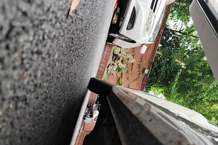 Used Wuling Hongguang MINIEV 2024 3rd Generation 215km Youth Edition Right Side Sill