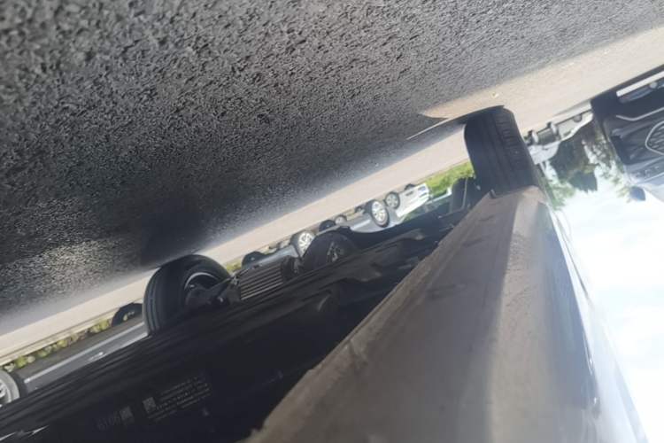 Used Wuling Hongguang MINIEV 2024 3rd Generation 215km Youth Edition Right Side Sill