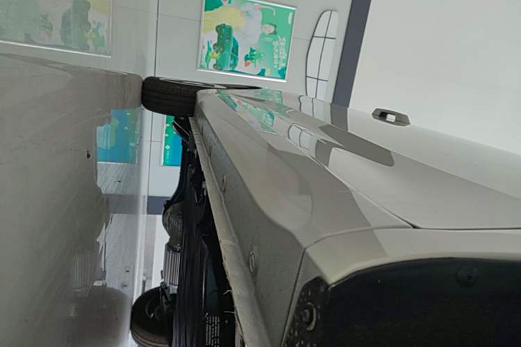 Used Wuling Hongguang MINIEV 2024 3rd Generation 215km Youth Edition Right Side Sill