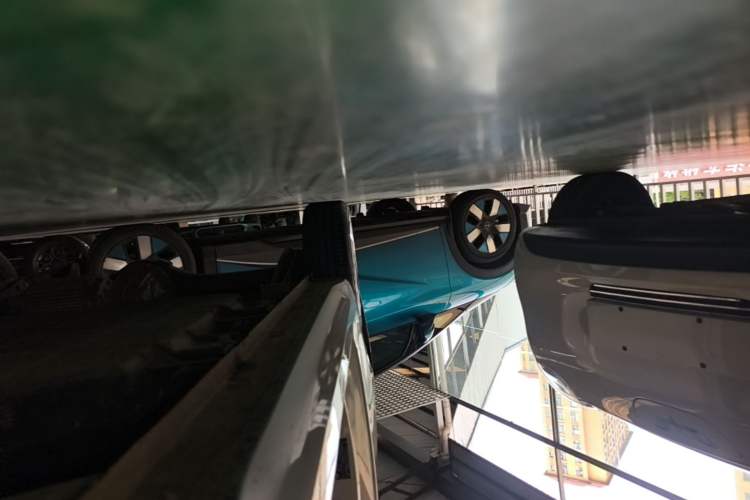 Used Wuling Hongguang MINIEV 2024 3rd Generation 215km Youth Edition Right Side Sill
