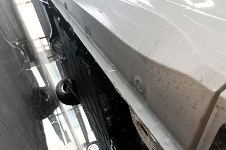 Used Wuling Hongguang MINIEV 2024 3rd Generation 215km Youth Edition Right Side Sill