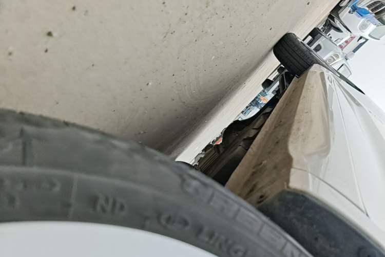 Used Wuling Hongguang MINIEV 2024 3rd Generation 215km Youth Edition Right Side Sill