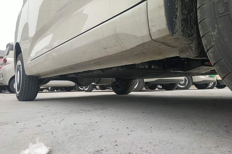 Used Wuling Hongguang MINIEV 2024 3rd Generation 215km Youth Edition Right Side Sill