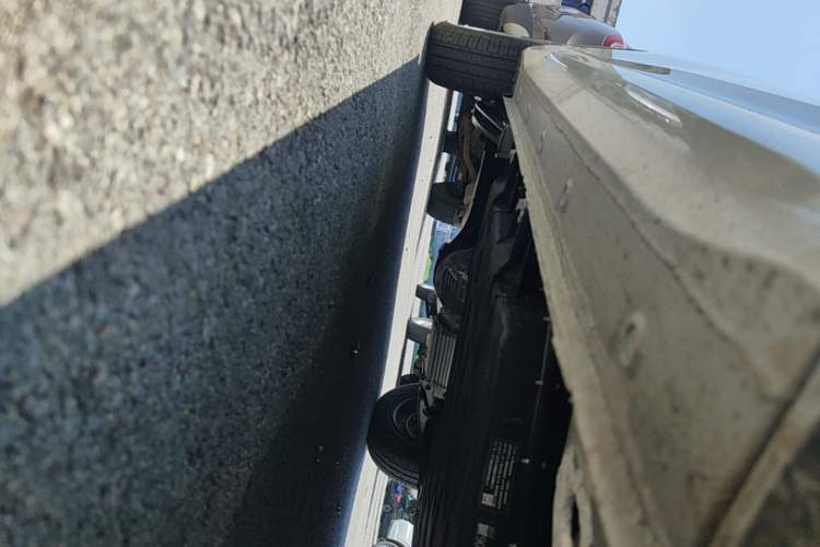 Used Wuling Hongguang MINIEV 2024 3rd Generation 215km Youth Edition Right Side Sill