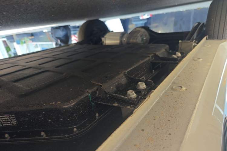 Used Wuling Hongguang MINIEV 2024 3rd Generation 215km Youth Edition Right Side Sill