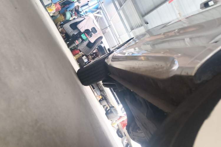 Used Wuling Hongguang MINIEV 2024 3rd Generation 215km Youth Edition Right Side Sill