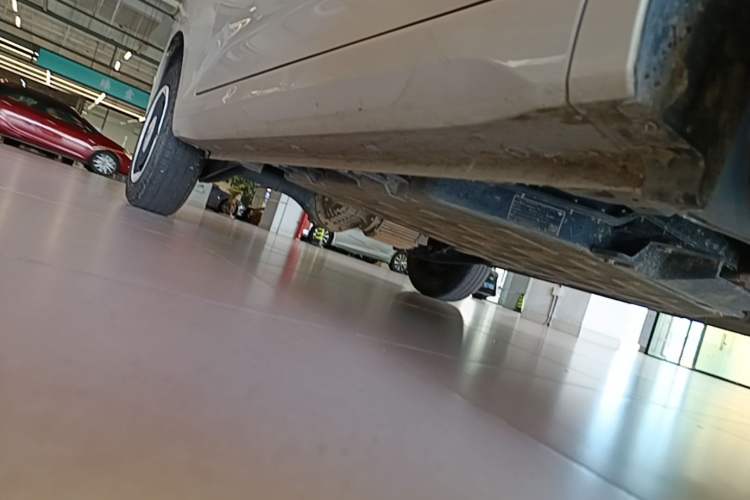 Used Wuling Hongguang MINIEV 2024 3rd Generation 215km Youth Edition Right Side Sill