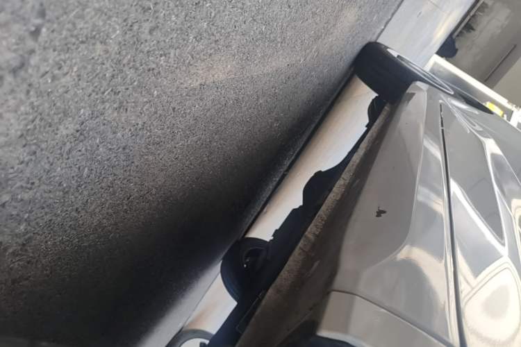 Used Wuling Hongguang MINIEV 2024 3rd Generation 215km Youth Edition Right Side Sill