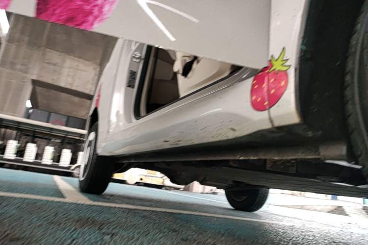 Used Wuling Hongguang MINIEV 2024 3rd Generation 215km Youth Edition Right Side Sill