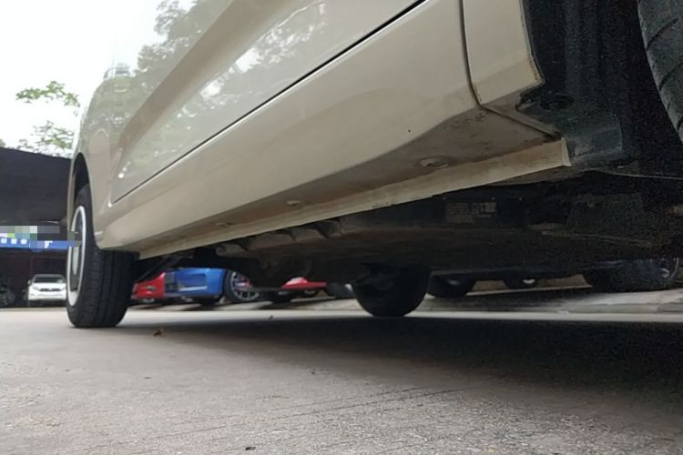 Used Wuling Hongguang MINIEV 2024 3rd Generation 215km Advanced Version Right Side Sill