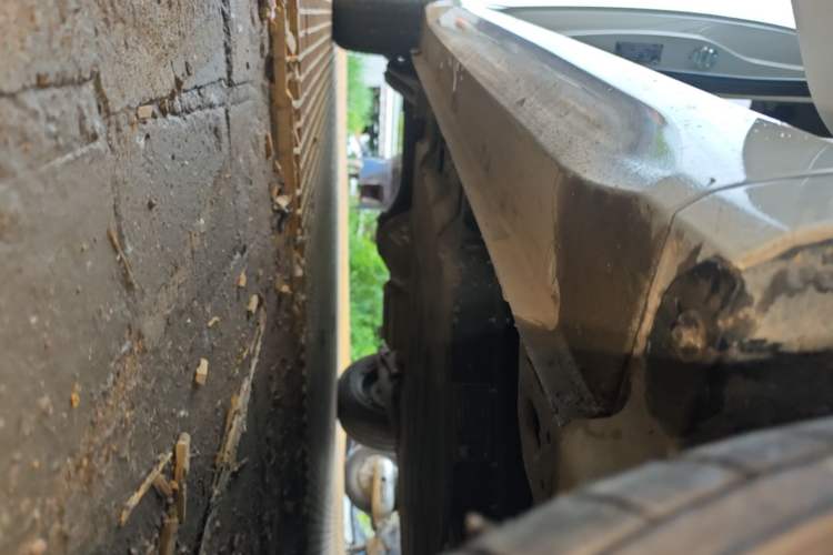 Used Wuling Hongguang MINIEV 2024 3rd Generation 215km Youth Edition Right Side Sill