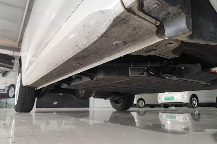 Used Wuling Hongguang MINIEV 2024 3rd Generation 215km Youth Edition Right Side Sill