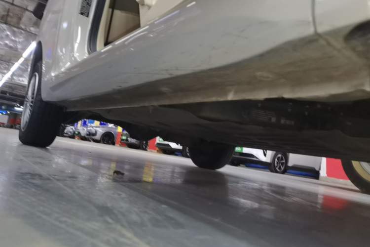 Used Wuling Hongguang MINIEV 2024 3rd Generation 215km Youth Edition Right Side Sill