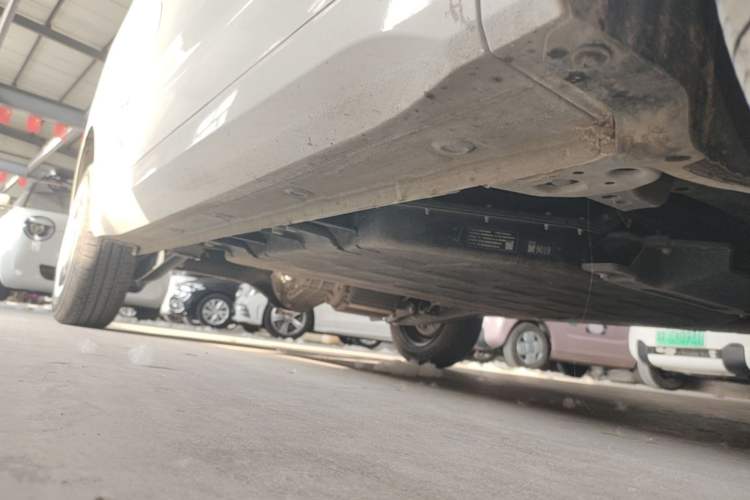 Used Wuling Hongguang MINIEV 2024 3rd Generation 215km Youth Edition Right Side Sill