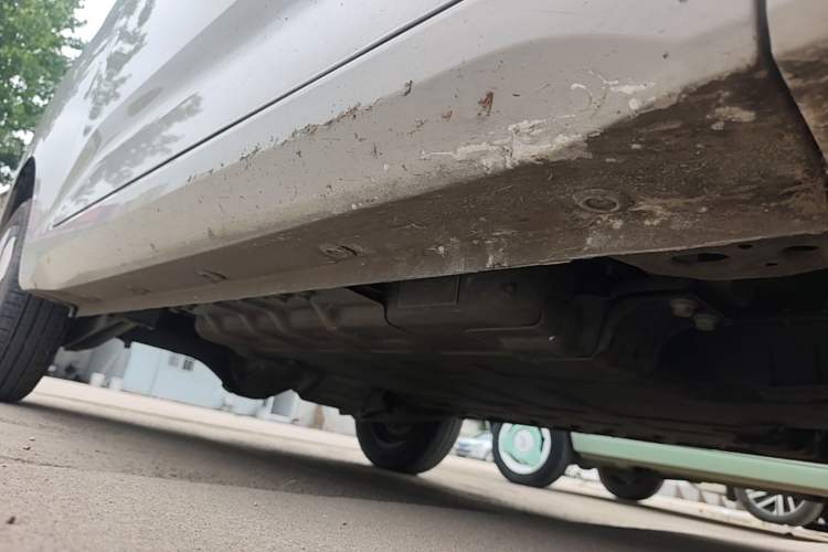 Used Wuling Hongguang MINIEV 2024 3rd Generation 215km Advanced Version Right Side Sill