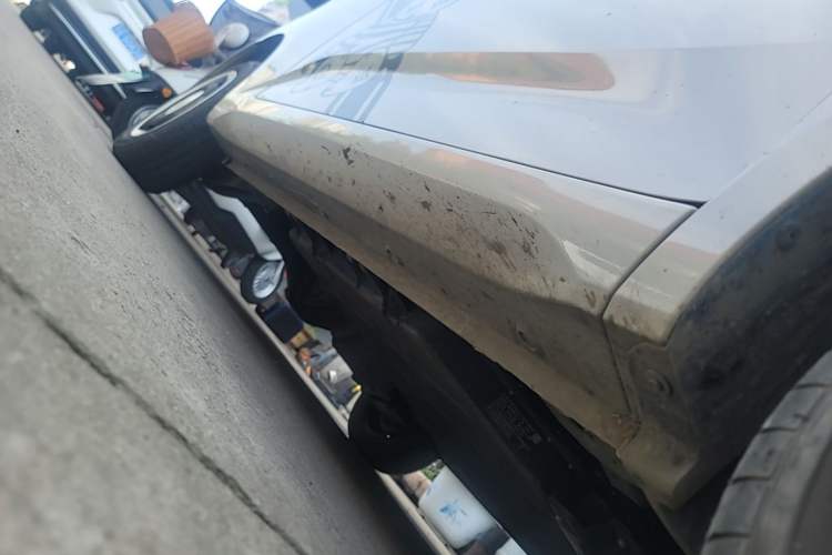 Used Wuling Hongguang MINIEV 2024 3rd Generation 215km Youth Edition Right Side Sill