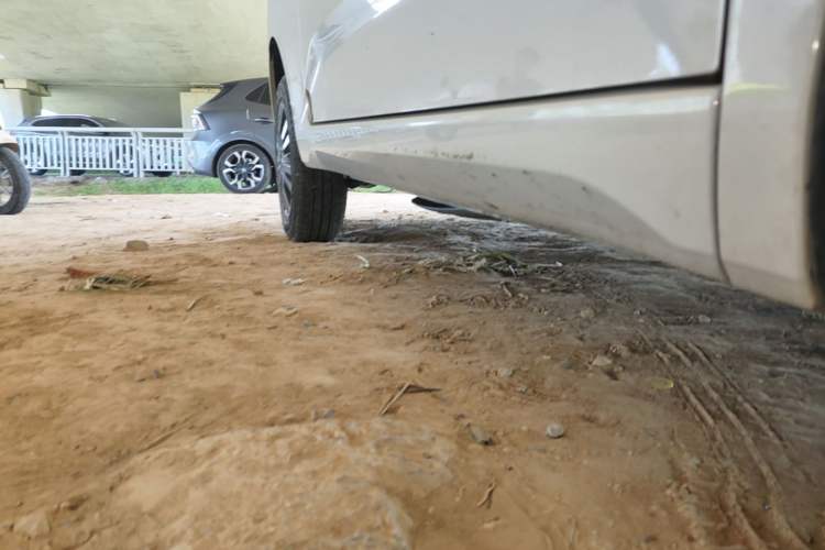 Used Wuling Hongguang MINIEV 2024 3rd Generation 215km Youth Edition Right Side Sill