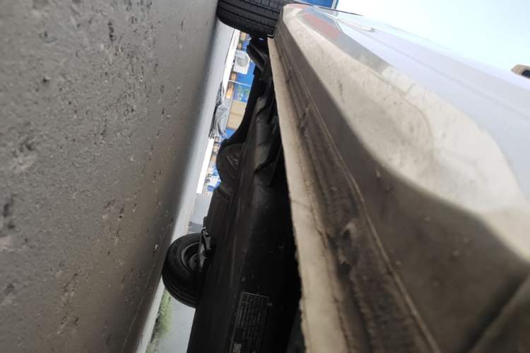 Used Wuling Hongguang MINIEV 2024 3rd Generation 215km Youth Edition Right Side Sill