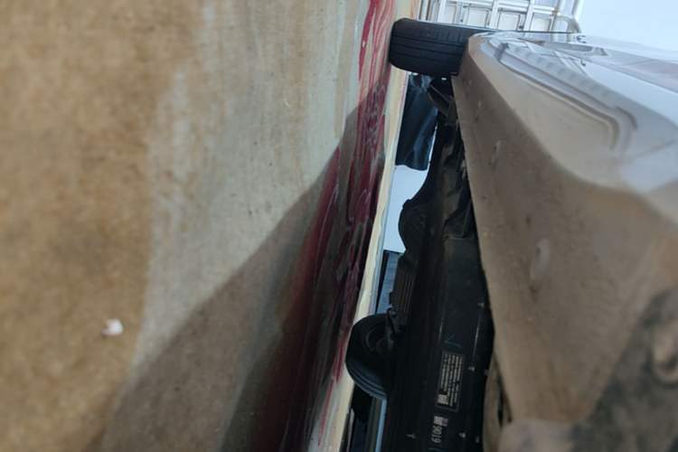 Used Wuling Hongguang MINIEV 2024 3rd Generation 215km Youth Edition Right Side Sill