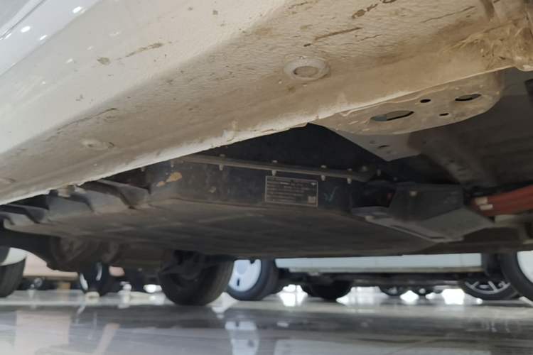 Used Wuling Hongguang MINIEV 2024 3rd Generation 215km Youth Edition Right Side Sill