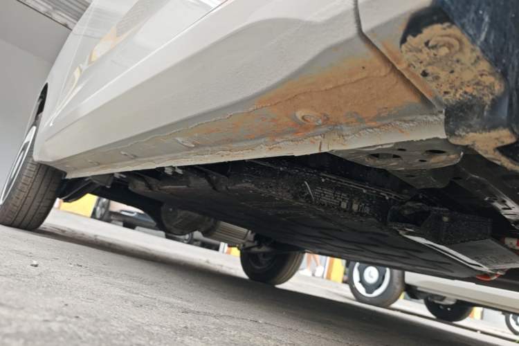 Used Wuling Hongguang MINIEV 2024 3rd Generation 215km Youth Edition Right Side Sill